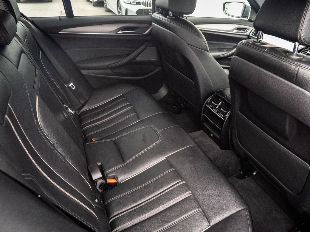2020 BMW 5 Series