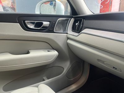 2021 Volvo XC60