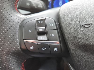 2022 Ford Kuga