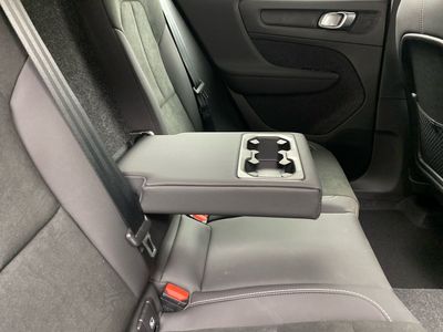 2026 Volvo XC40