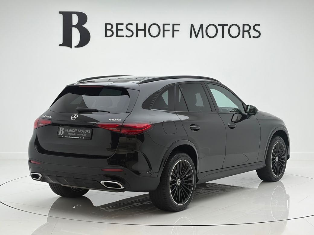 2025 Mercedes-Benz GLC Class