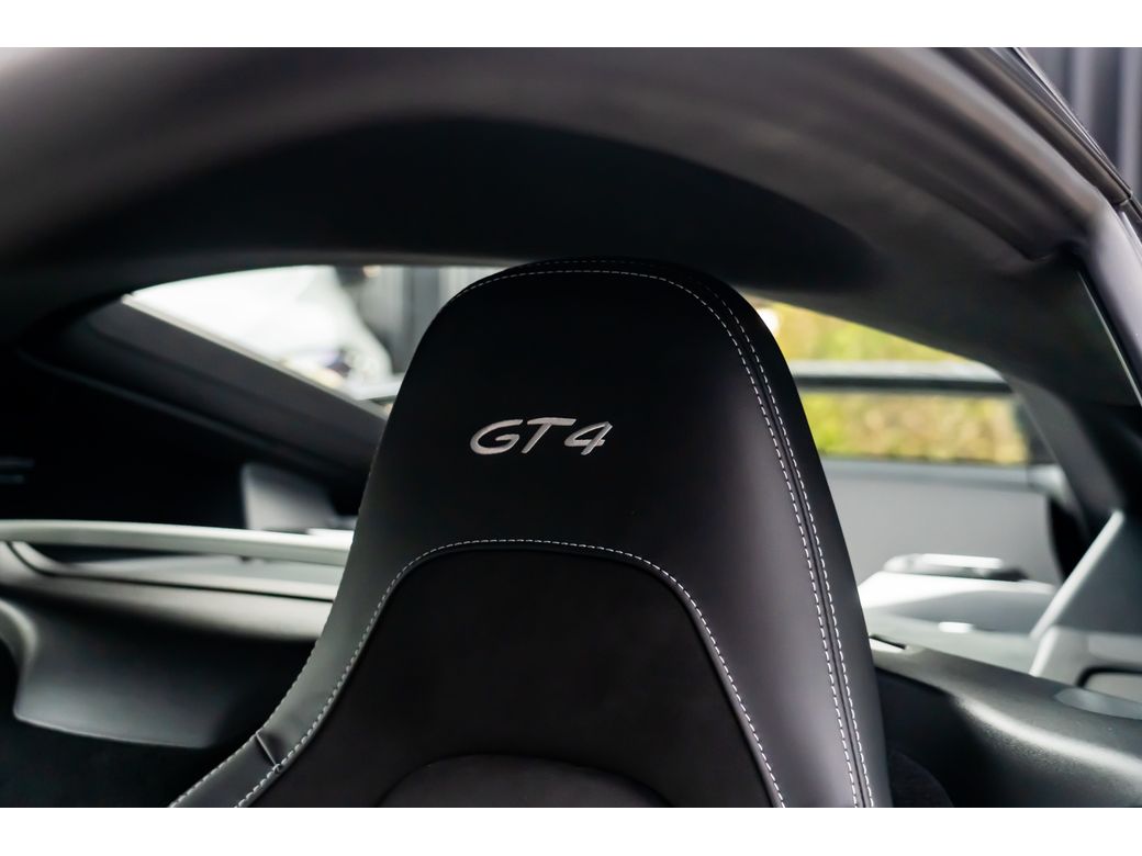 2023 Porsche 718 Cayman