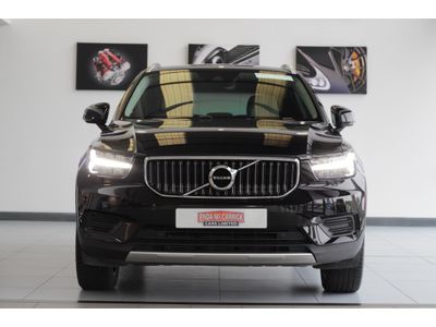 2022 Volvo XC40