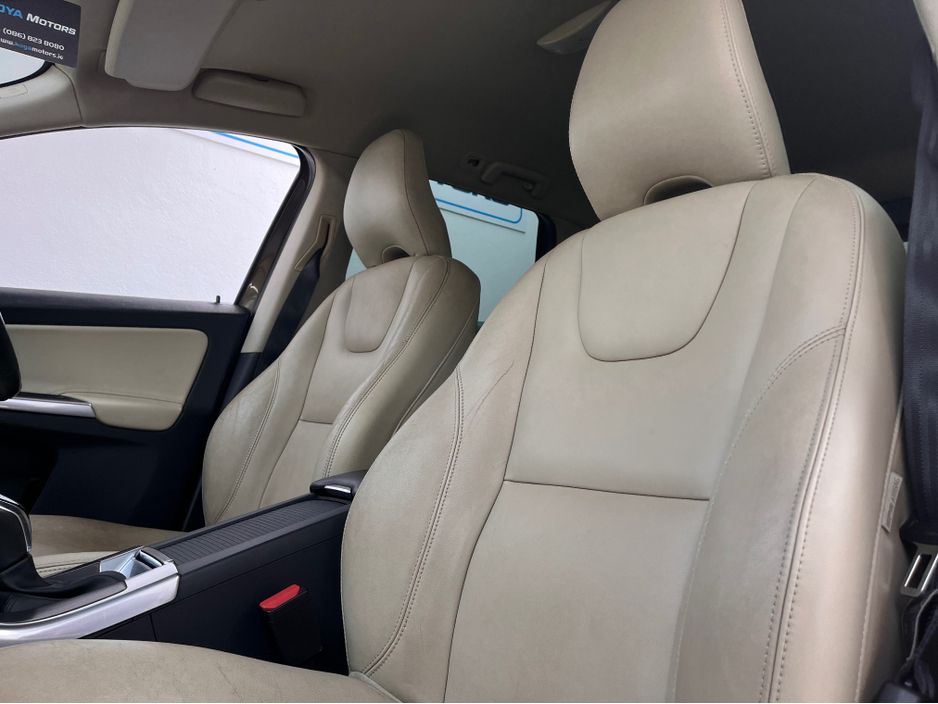 2016 Volvo XC60