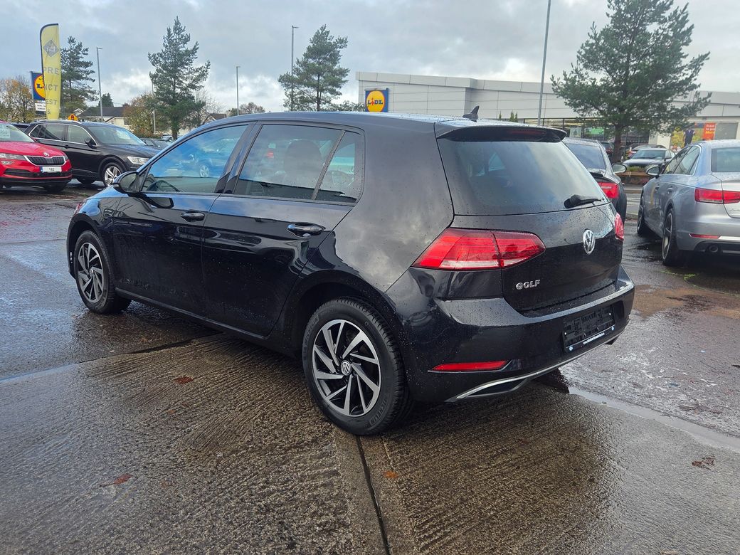 2020 Volkswagen Golf