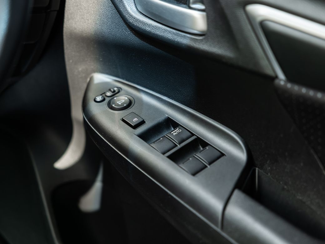 2015 Honda Fit