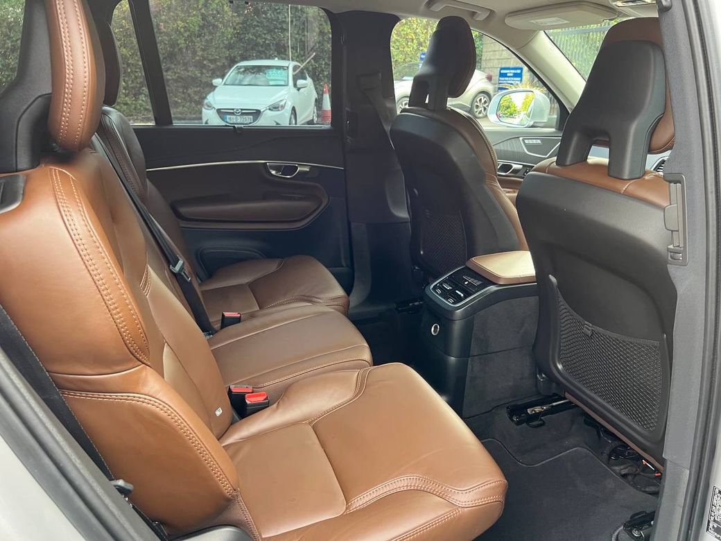 2020 Volvo XC90