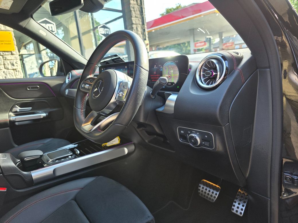 2024 Mercedes-Benz EQB