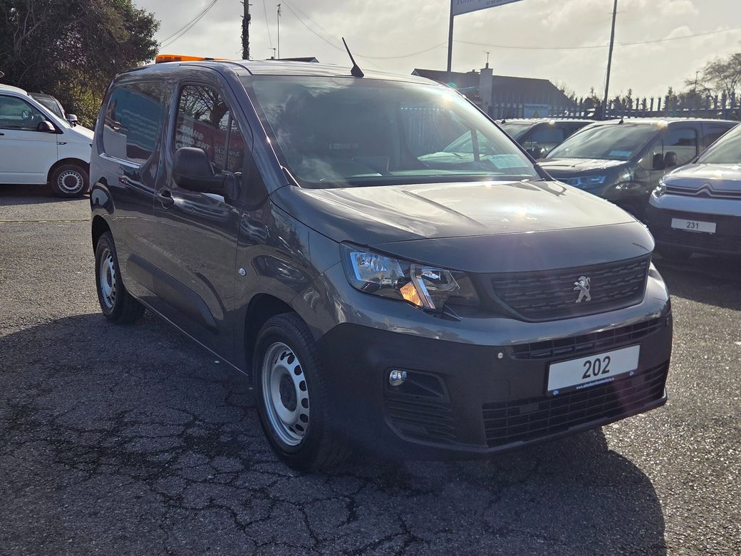 2020 Peugeot Partner