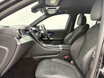 2025 Mercedes-Benz GLC Class