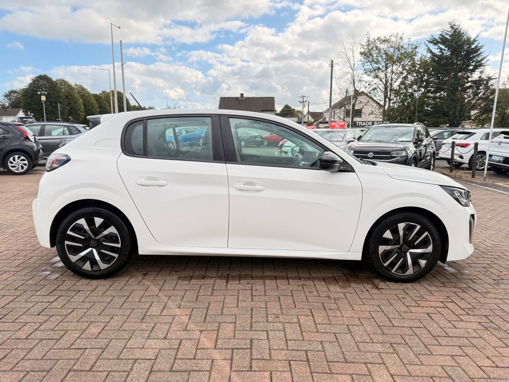 2024 Peugeot 208
