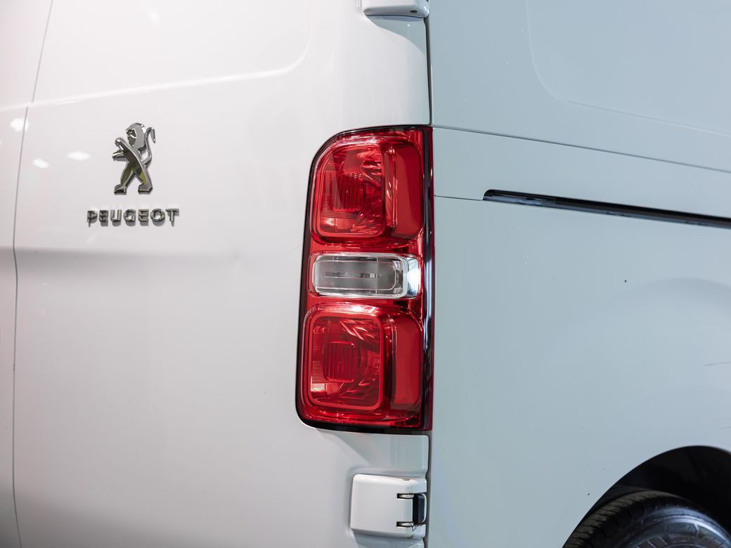 2023 Peugeot Expert