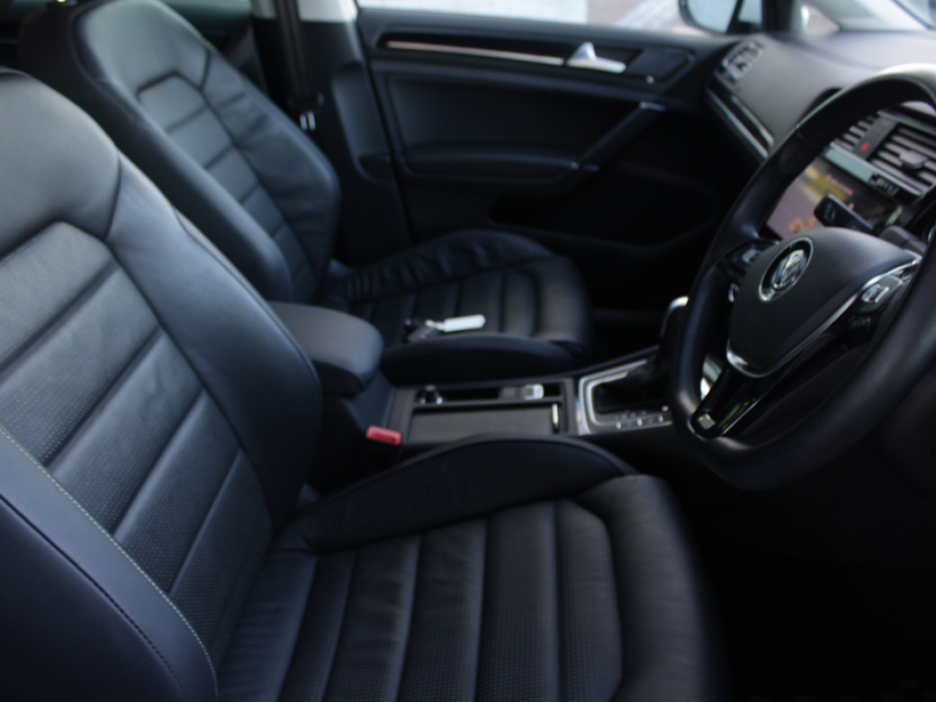 2020 Volkswagen Golf