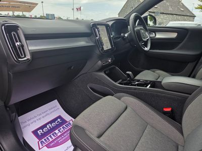 2023 Volvo XC40