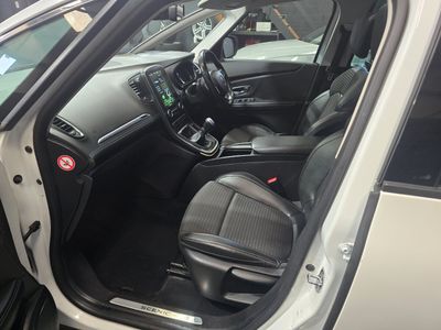 2018 Renault Grand Scenic