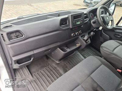2021 Renault Master