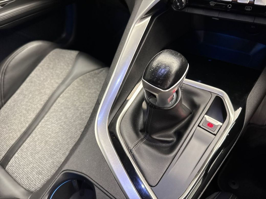 2018 Peugeot 3008