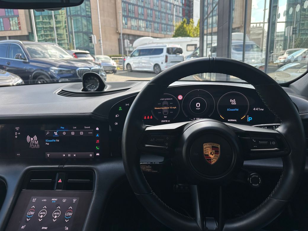 2023 Porsche Taycan