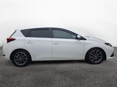 2017 Toyota Auris