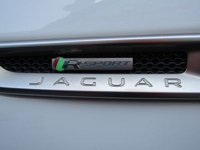 2017 Jaguar XF