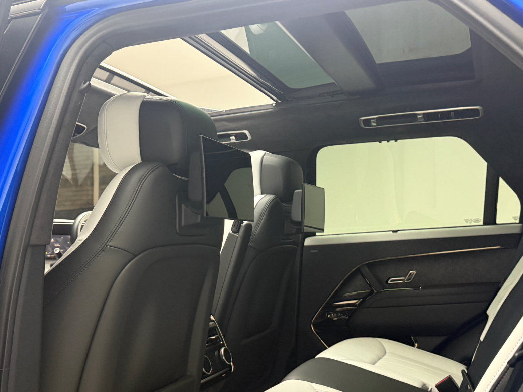 2025 Land Rover Range Rover Sport