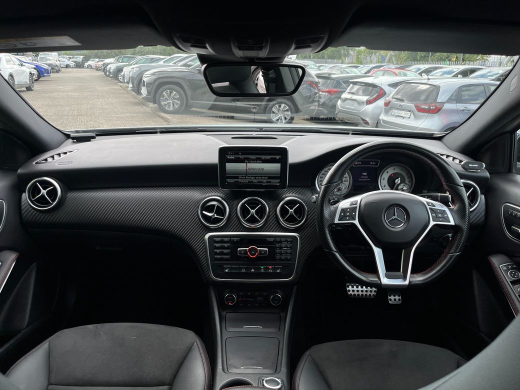 2015 Mercedes-Benz A 180