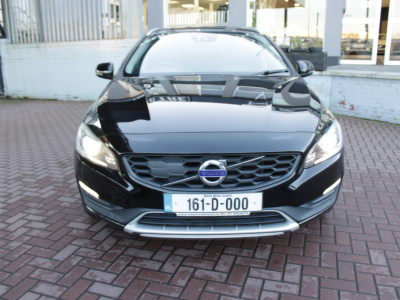 2016 Volvo V60 Cross Country