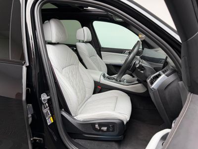 2023 BMW X5