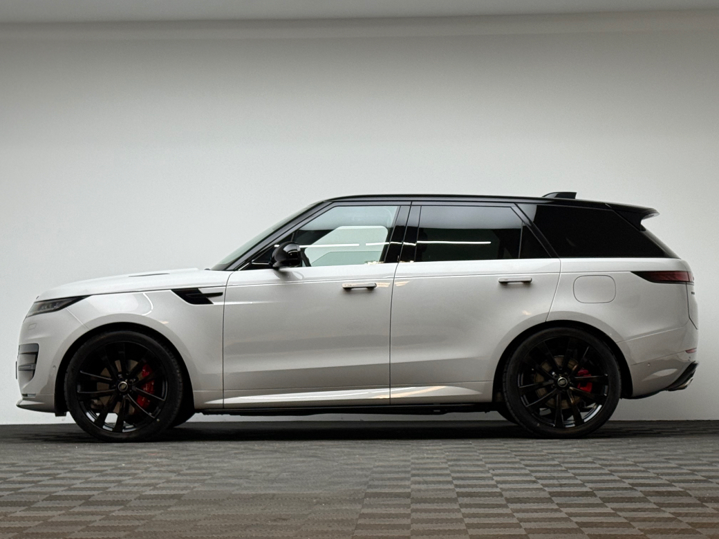 2026 Land Rover Range Rover Sport