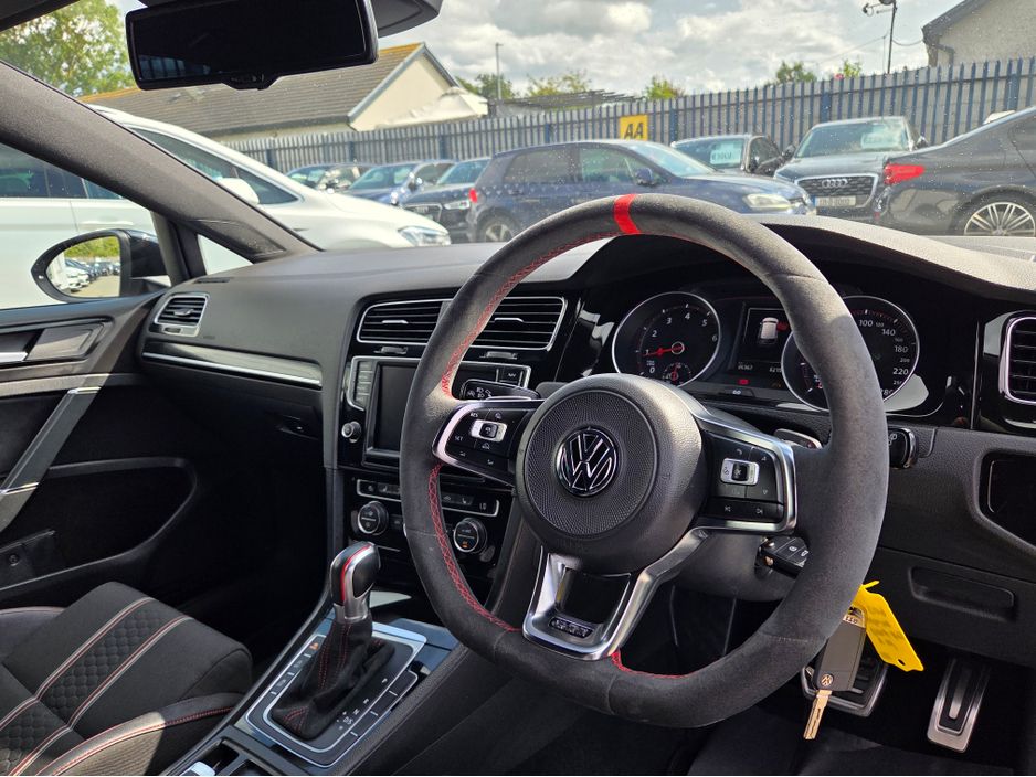 2017 Volkswagen Golf
