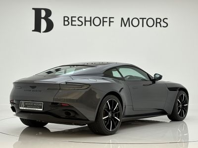 2022 Aston Martin DB11