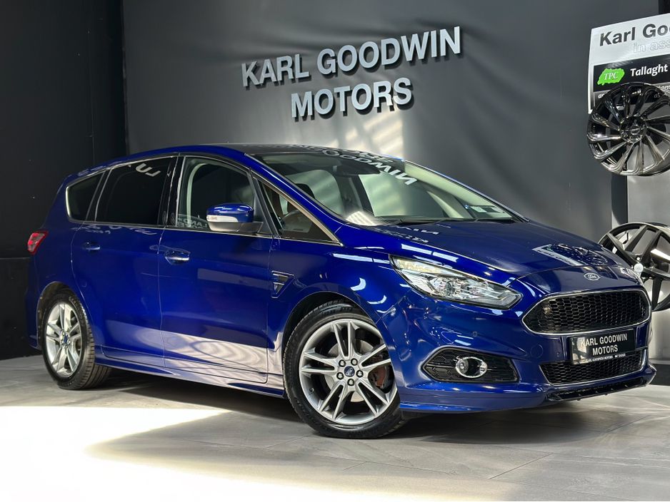 2017 Ford S-Max