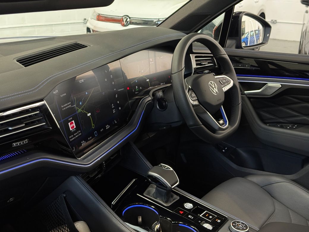 2025 Volkswagen Touareg