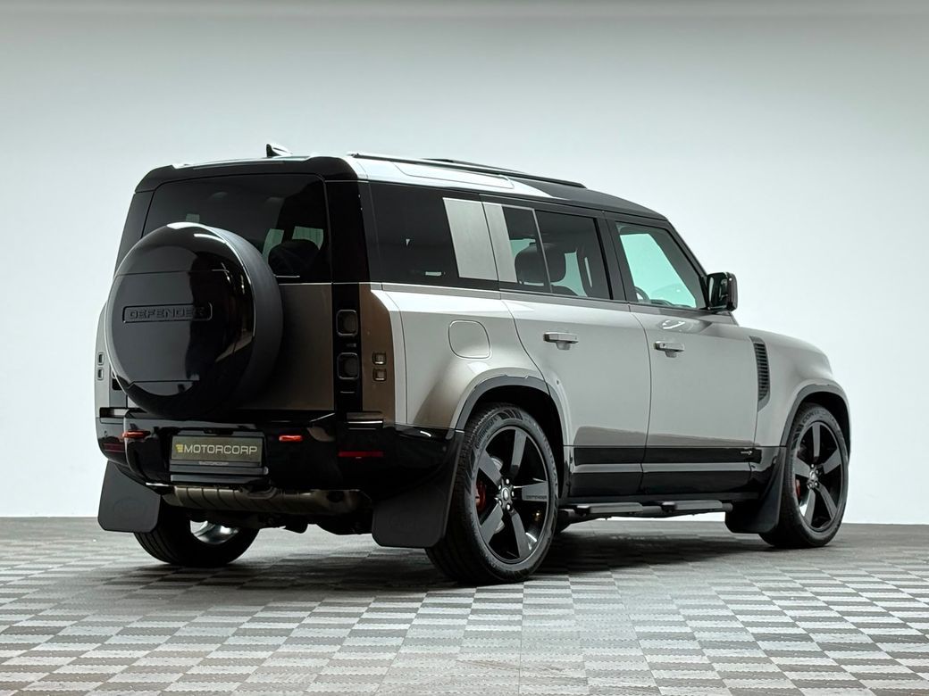 2025 Land Rover Defender