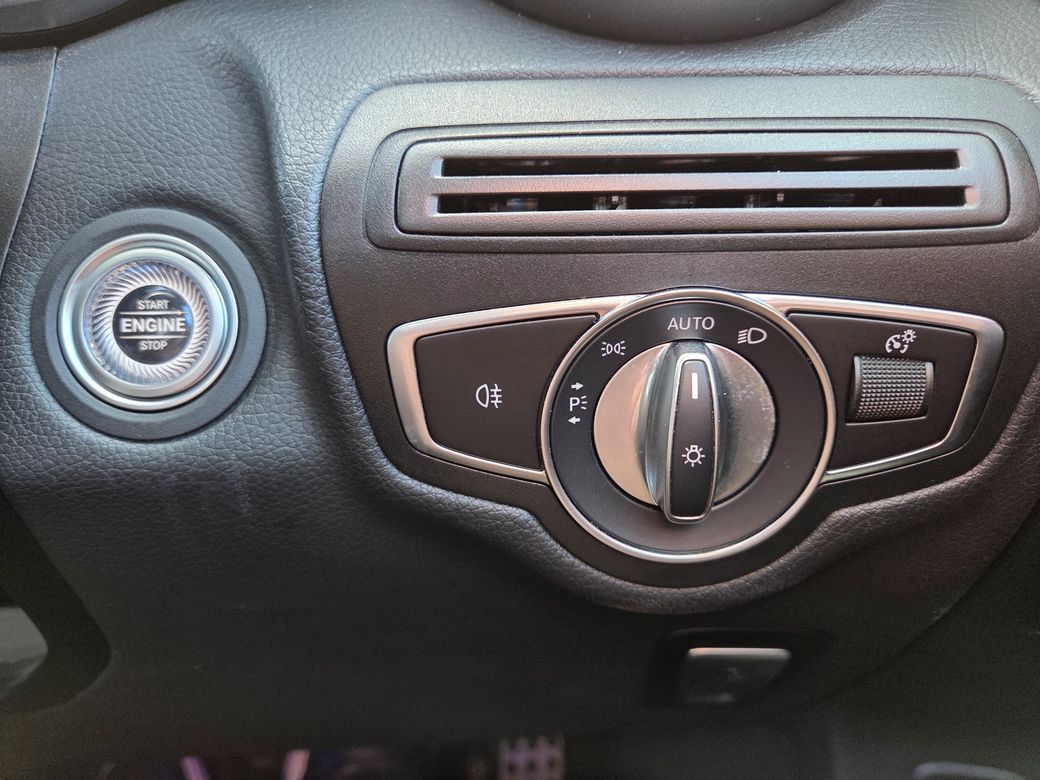 2021 Mercedes-Benz GLC Class