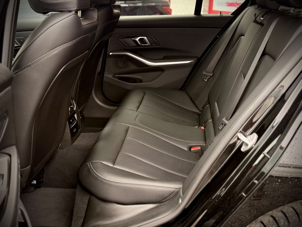 2025 BMW 3 Series