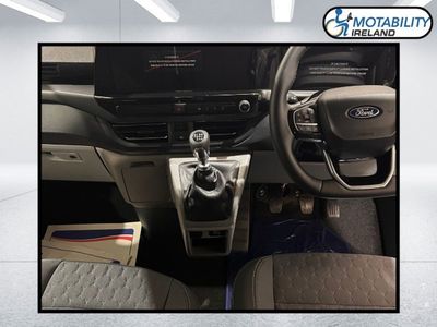 2025 Ford Tourneo Custom