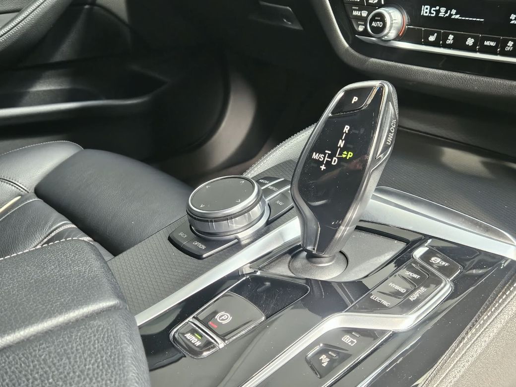 2021 BMW 5 Series