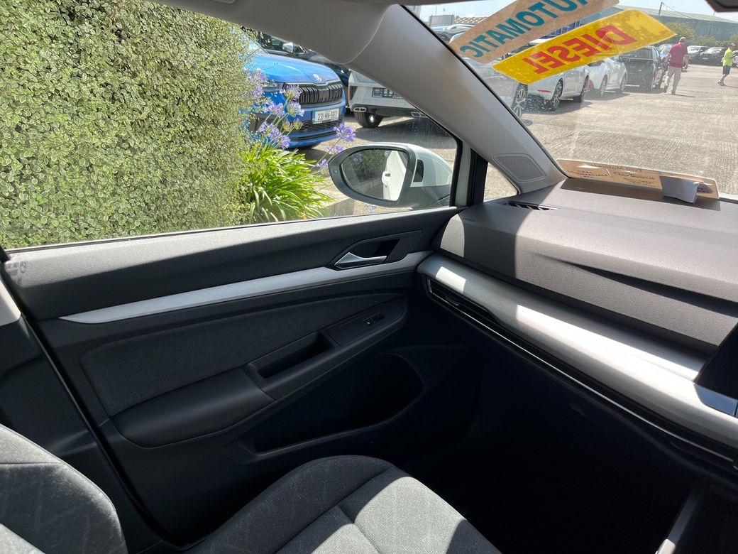 2024 Volkswagen Golf