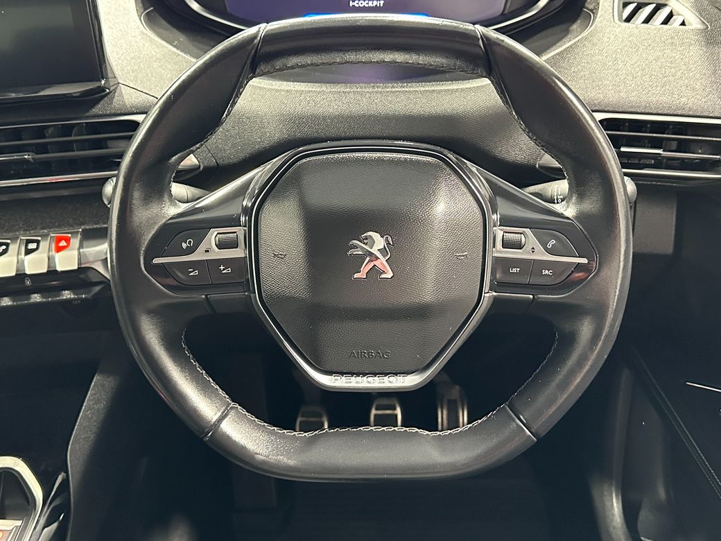 2022 Peugeot 5008