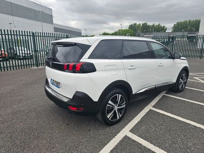 2020 Peugeot 5008