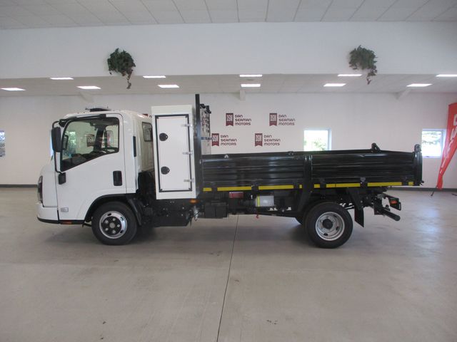 vehicle for sale from Dan Seaman Motors