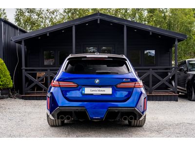 2025 BMW M5