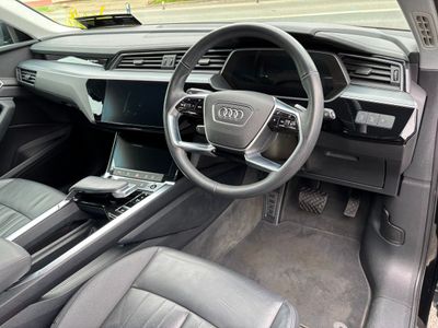 2022 Audi e-tron