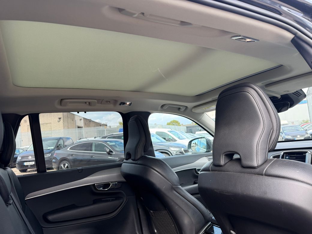 2022 Volvo XC90