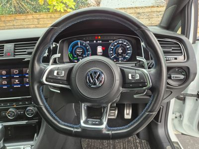 2020 Volkswagen Golf