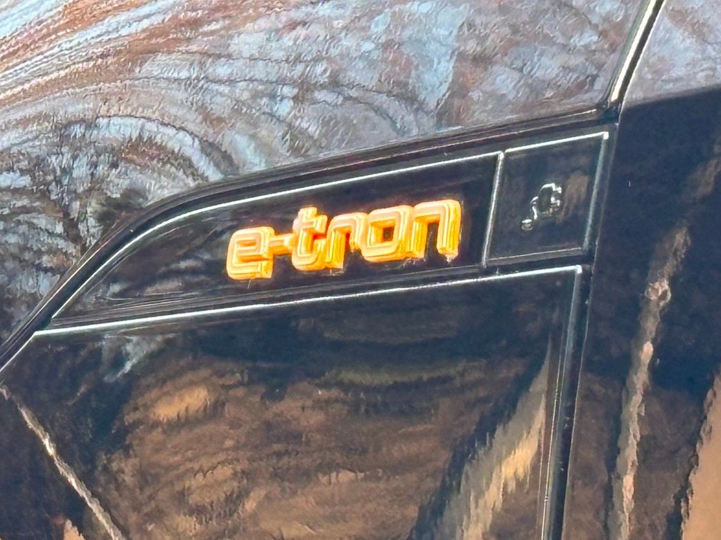 2021 Audi e-tron