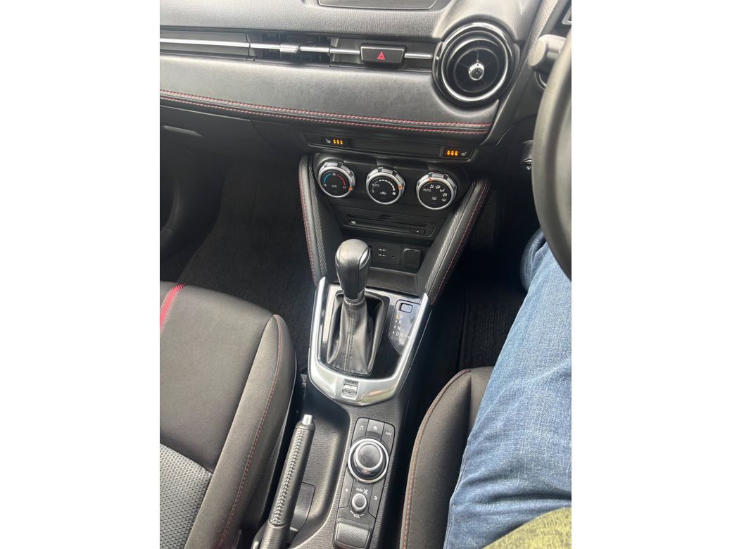 2016 Mazda Demio