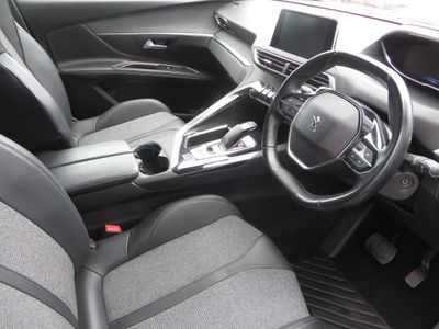 2020 Peugeot 5008