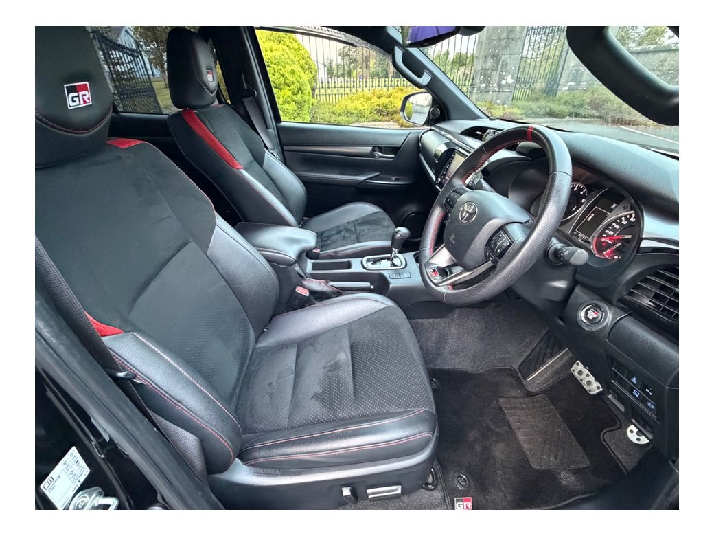 2024 Toyota Hilux